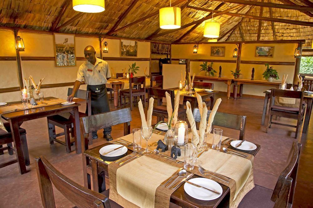 Sanctuary Gorilla Forest Camp Hotel Ntungamo  Eksteriør billede